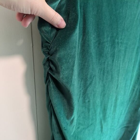 NEW A New Day Women's XXL Velvet Ruched Dress Green Plus BEAUTIFUL - Picture 4 of 7